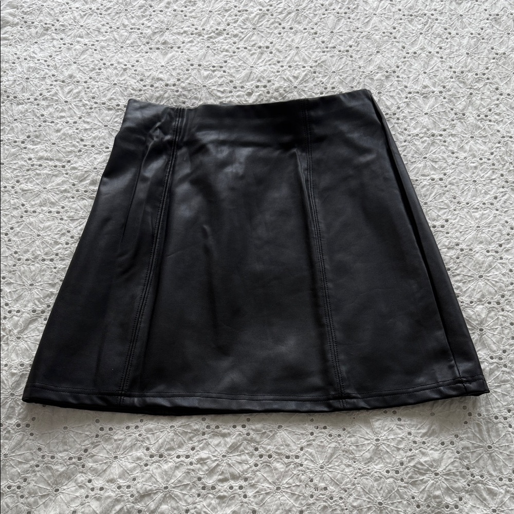 Sleek Black Mini Skirt